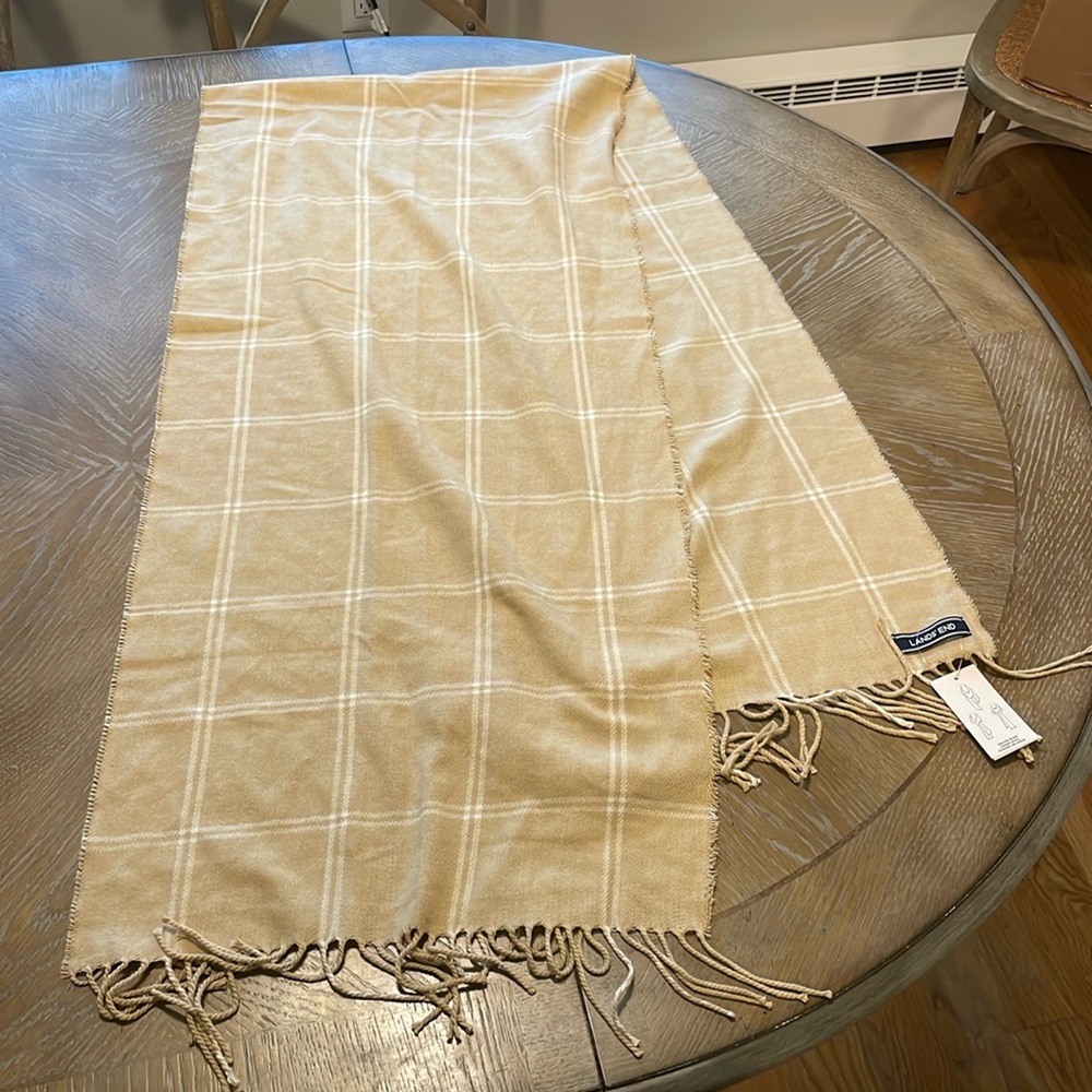 Land’s End scarf